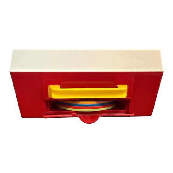FISHER PRICE Classic Kids Record Player Toy with 4 Records 2014 - Picture 4 of 7